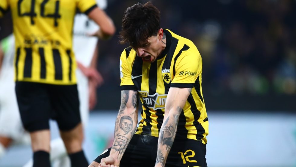 Aek_1020